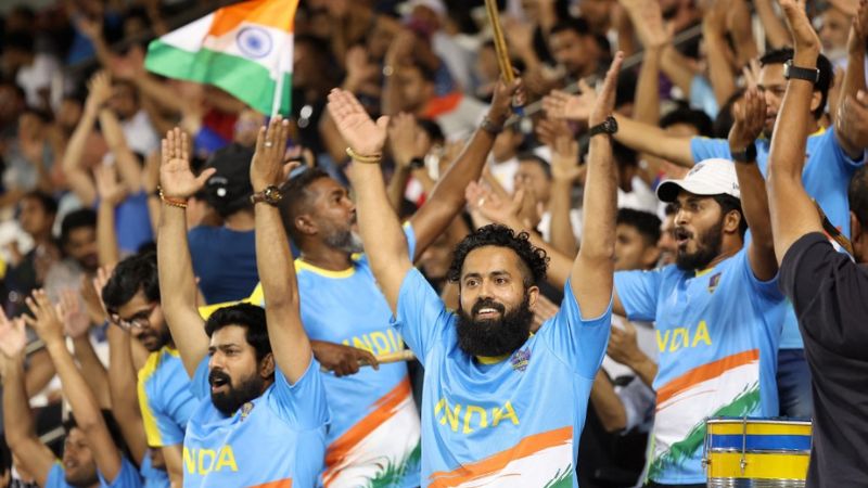 La FIFA le pide a la Federación de Fútbol de India recibir sus nuevos estatutos antes del 30 de octubre.