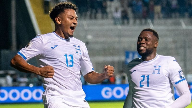 A Yustin Arboleda le ilusiona la posibilidad de clasificar al Mundial 2026.